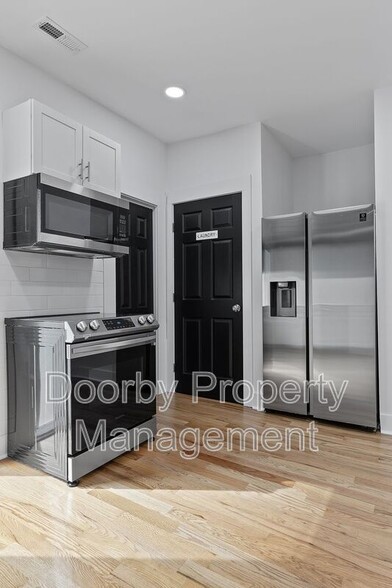 Building Photo - 1508 Bailey Ave