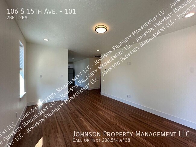 Building Photo - 106 S 15th Ave