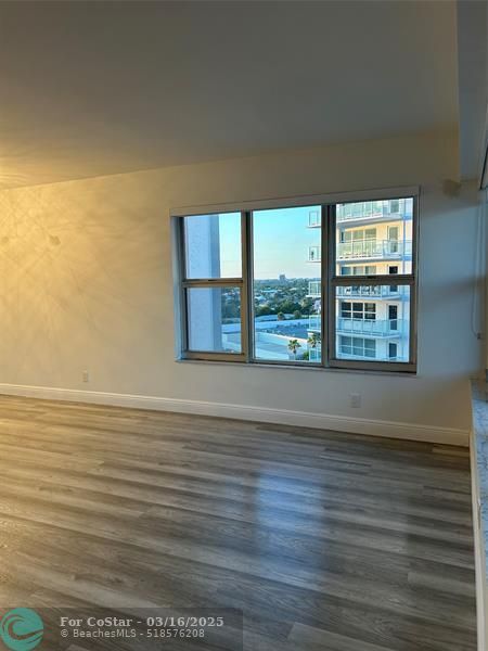 Building Photo - 3700 Galt Ocean Dr