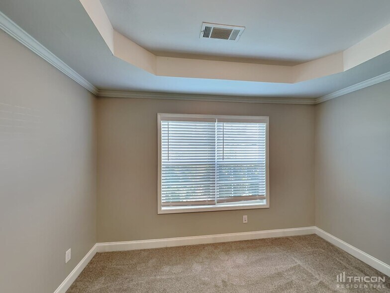 Building Photo - 1313 Keaton Dr