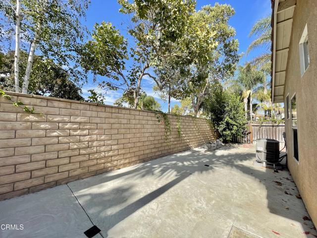 Building Photo - 425 Calle Mirasol