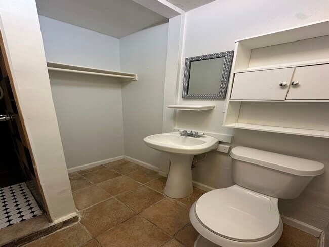 Building Photo - 4108 Whirlaway Dr