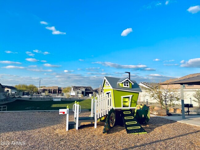 Building Photo - 1659 W Paseo Way