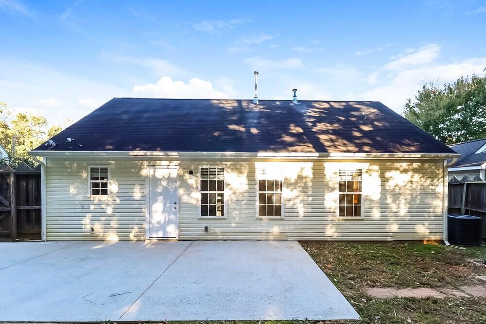 Building Photo - 4908 Elizabeth Rd