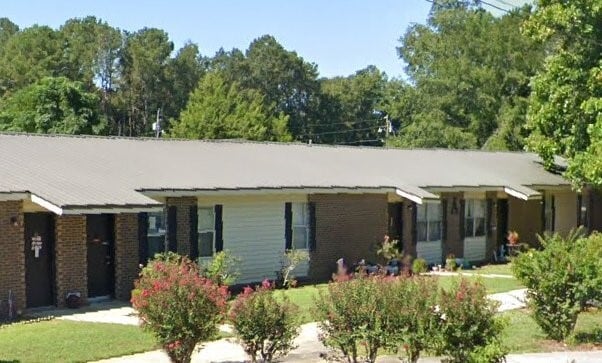 Building Photo - 11 Villas St