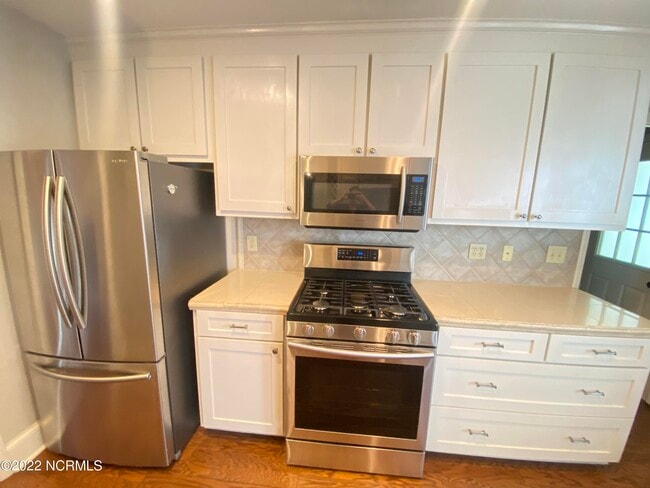 Building Photo - 400 Georgetown Ct
