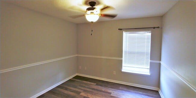 2nd. bedroom - 96328 Ridgewood Cir