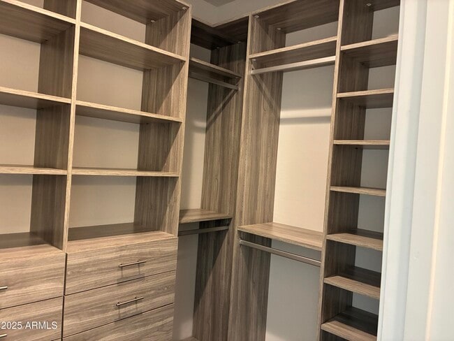 Building Photo - 6516 East Michigan Ave