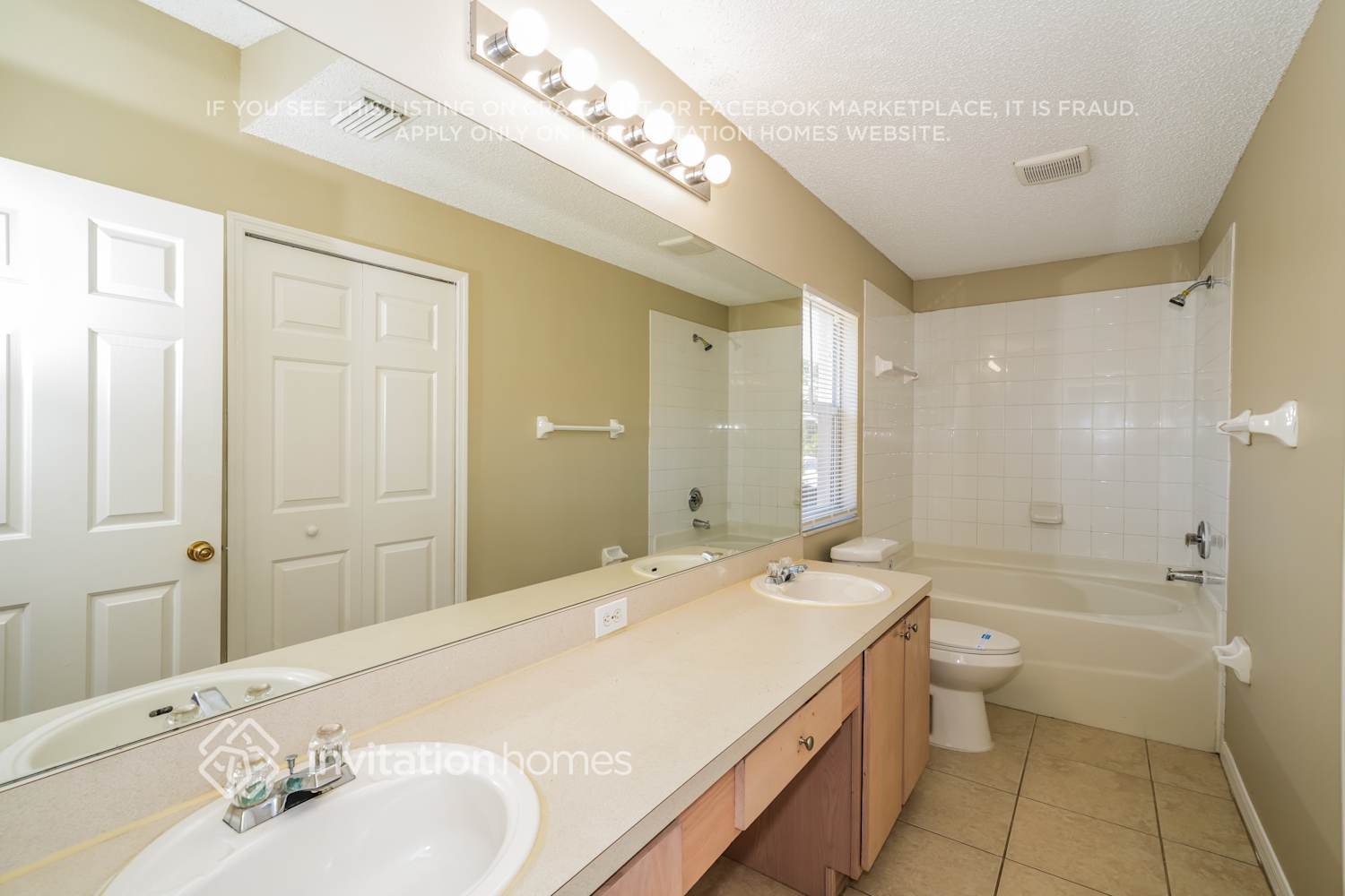 Building Photo - 11741 Brenford Crest Dr