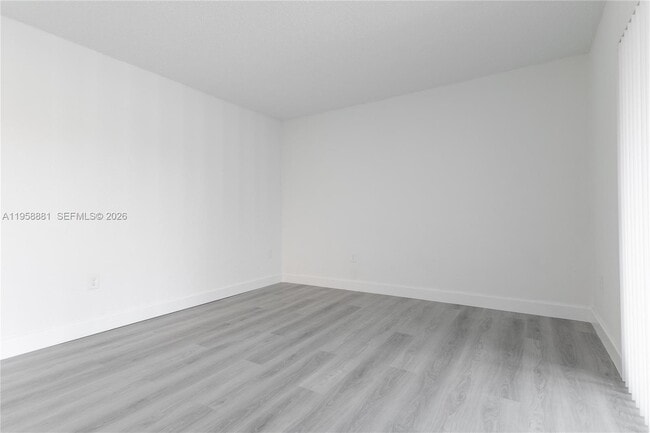 Building Photo - 5301 SW 77th Ct