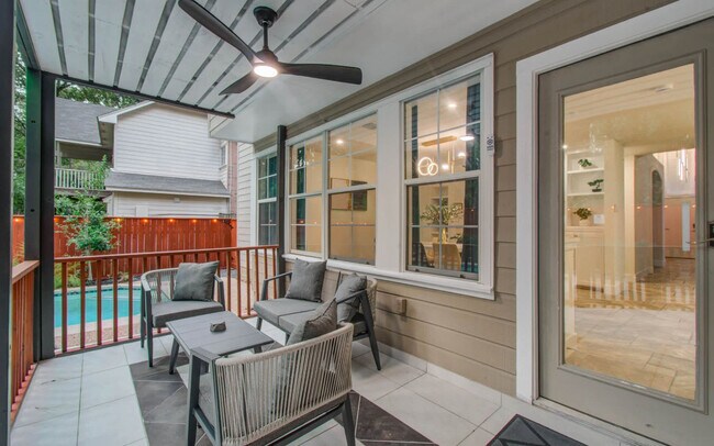 Building Photo - 35 Alden Glen Dr