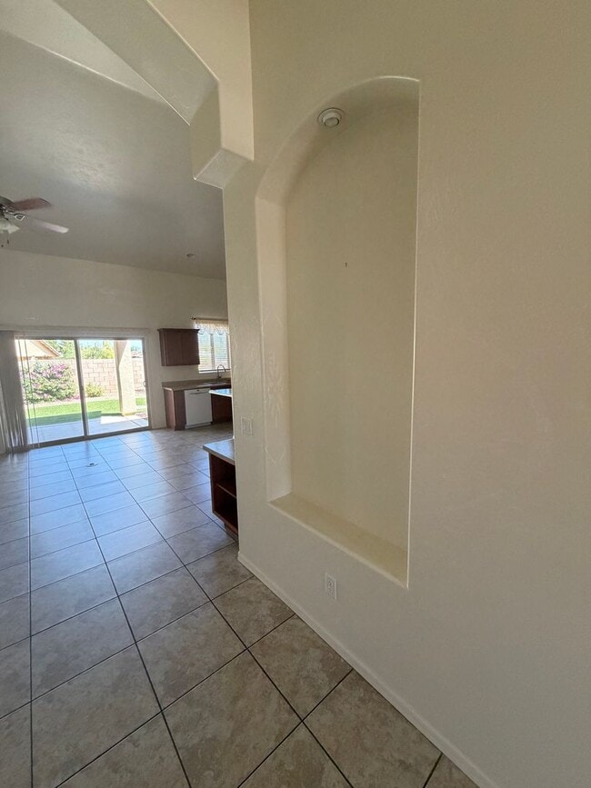 Building Photo - Large Family Home with SOLAR and Landscaping Maintenance Included!!
