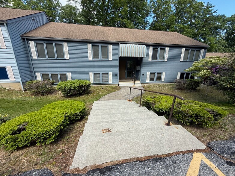 Primary Photo - 28 Maria Ave