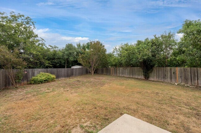 Building Photo - 8731 Minot Cir