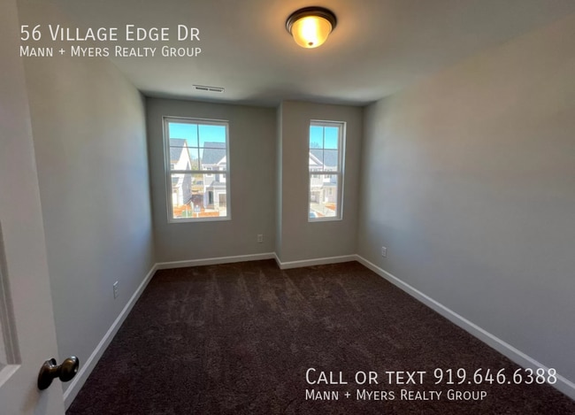 Building Photo - 56 Village Edge Dr