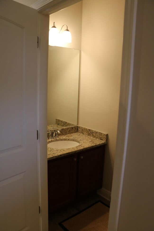 Building Photo - 8820 Little Cormorant Ln
