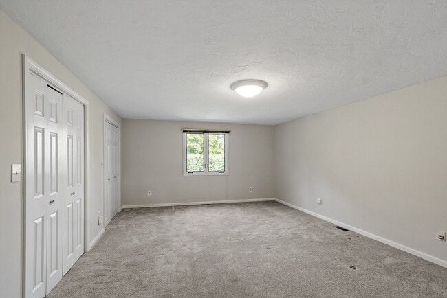 Building Photo - 116 Broadmeadow St