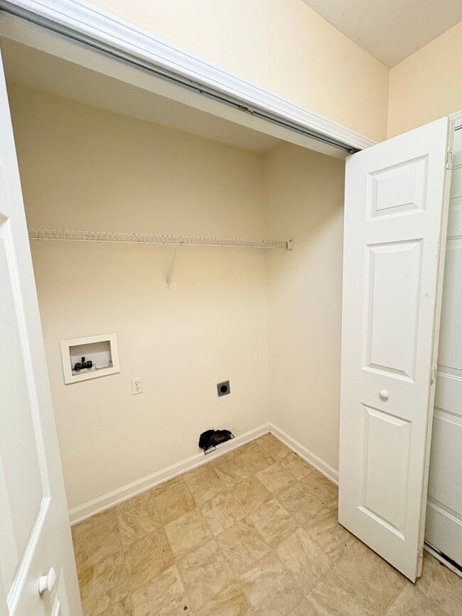 Building Photo - WELCOME TO MILLCREEK(CYPRESS RIDGE)