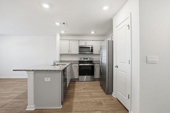 Building Photo - Brand New Home for Rent in Fuquay Varina NC | Newly Built Community | $500 Off First Months Rent!