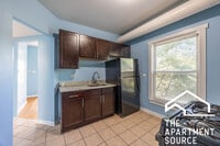 Building Photo - 4058 W Congress Pkwy