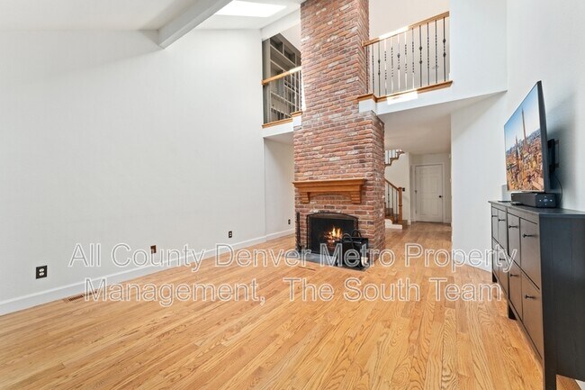 Building Photo - 7731 S Curtice Way