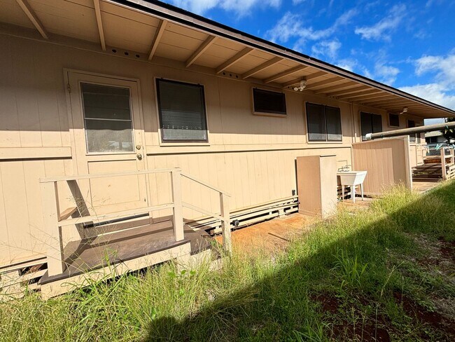 Building Photo - 849 3rd St. 2 Bed 1 Bath $1,700 - Rent Ready!