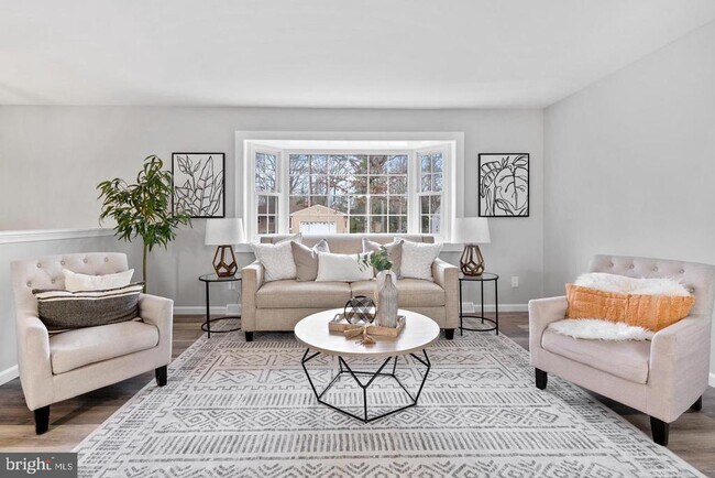 Building Photo - 45867 Broun Terrace