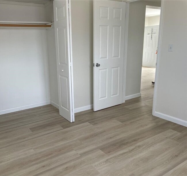 Building Photo - 2 BEDROOM 1 BATH | LITTLE HAVANA WITH PARKING