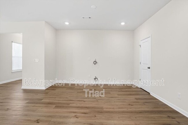 Building Photo - 4009 Beckton Trl