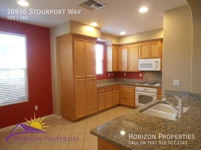 Building Photo - Modern Two-story 3 Bed 2.5 Bath 1,374 sqft...