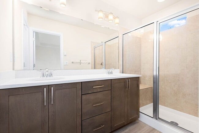 Building Photo - 23702 8th Dr SE