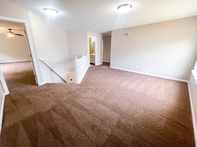 Building Photo - 10640 Northern Dancer Dr