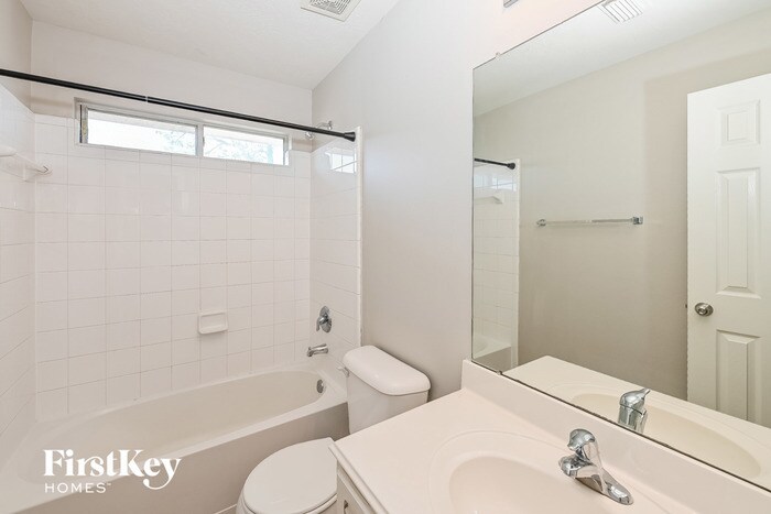 Building Photo - 7206 Emerald Run Ln