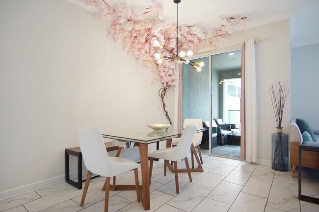 Building Photo - Pool Townhome Now Available