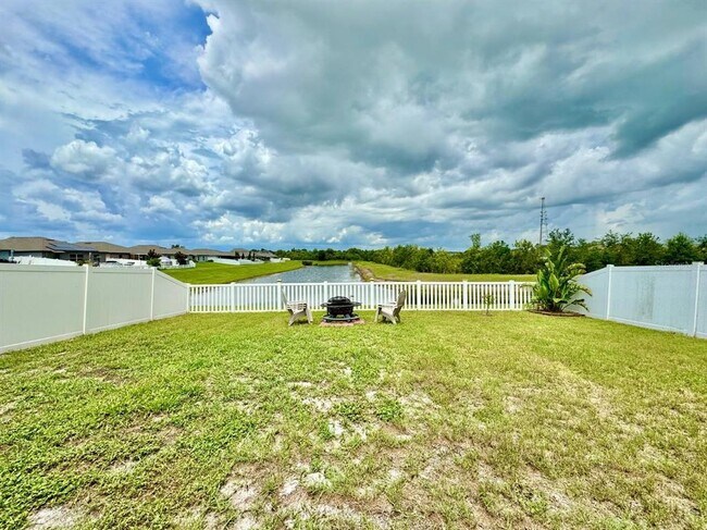Building Photo - 10509 Carloway Hills Dr