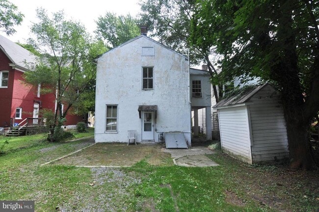 Building Photo - 515 N Loudoun St