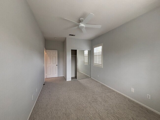 Building Photo - Beautiful 2 Story home in Carlsbad!