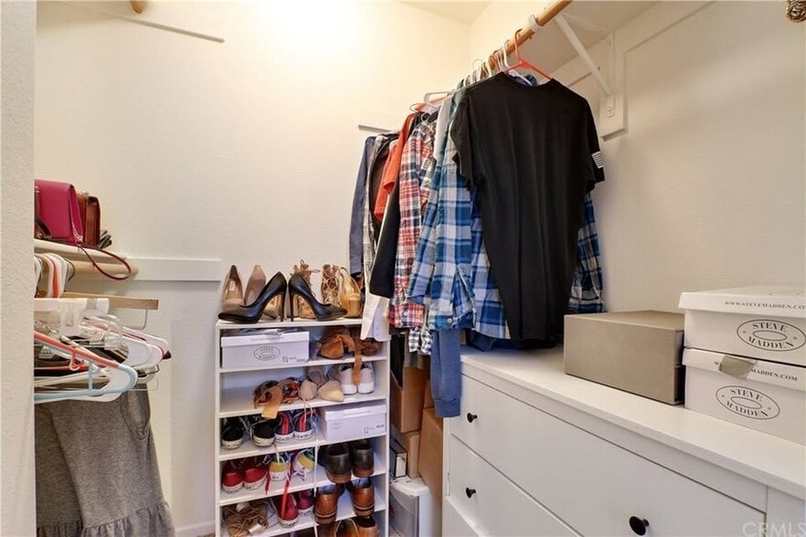 Building Photo - 2335 Watermarke Pl