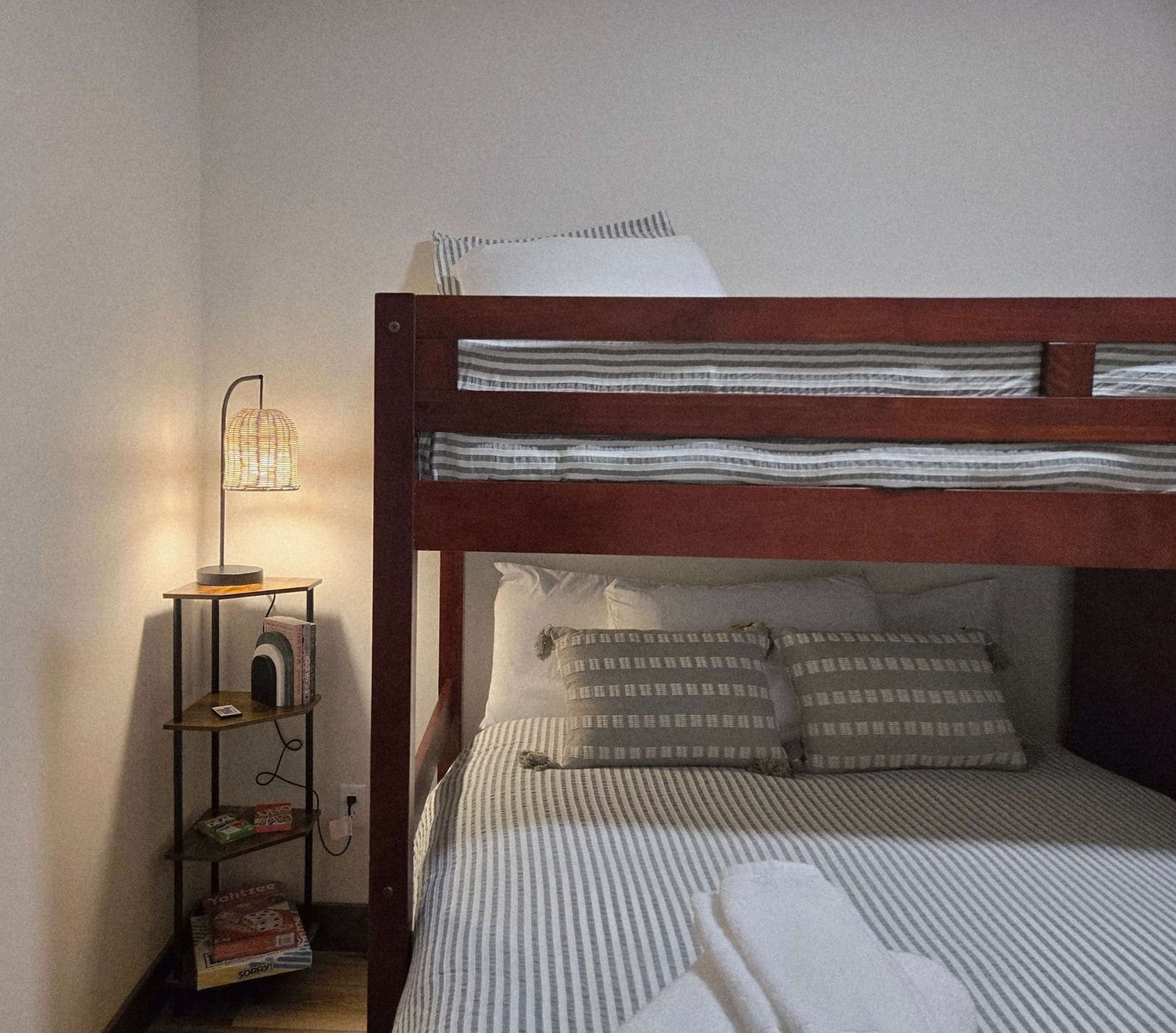 Building Photo - 37 S Rodney St