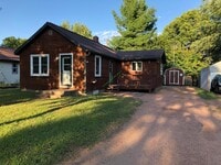 Building Photo - Available January 15th - 2 Bedroom, 1 Bathroom Single Family Home