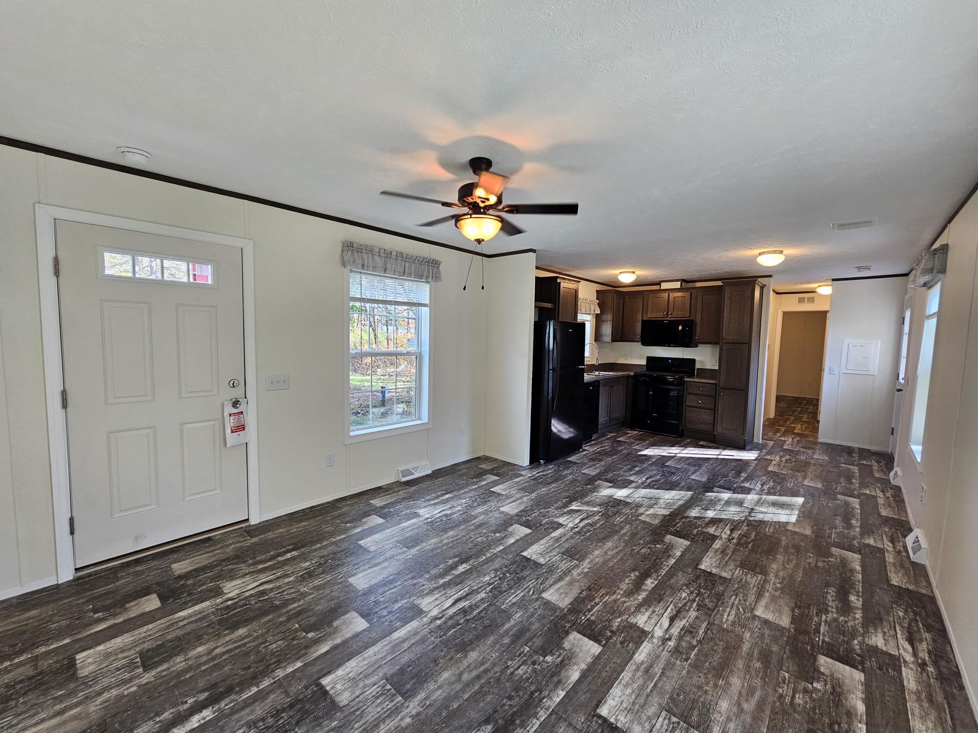 Building Photo - 17 Mapledale Acres