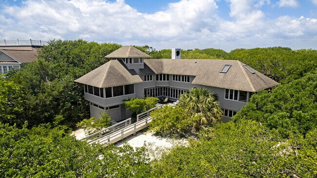 Building Photo - 1217 Debordieu Blvd