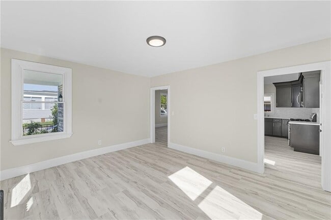 Building Photo - 301 Glenwood Ave