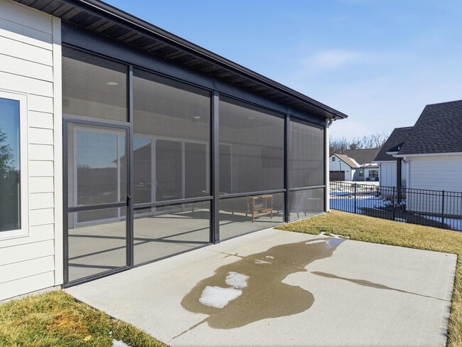 Building Photo - 1301 Haxby Ct