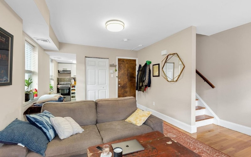 Building Photo - 722 S 22nd St