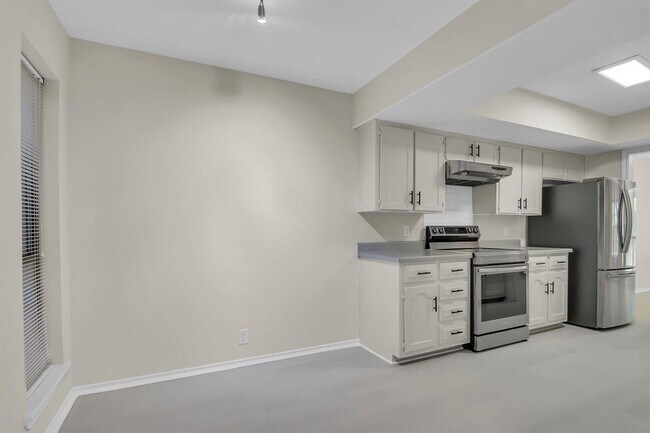 Building Photo - 11512 Tin Cup Dr