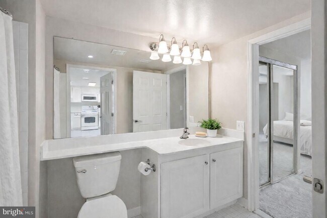 Building Photo - 11710 Old Georgetown Rd