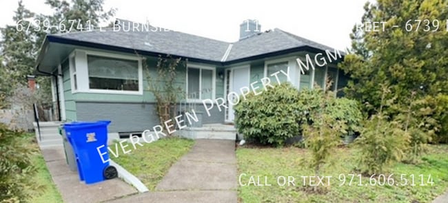 Building Photo - Ideal Location: 2BD/1BA, Garage & More! - ...