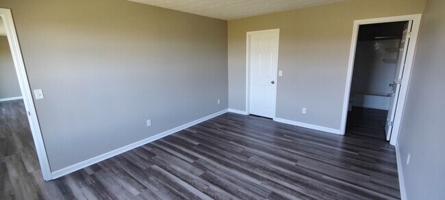 Building Photo - 2158 Pumpkin Ridge Ct