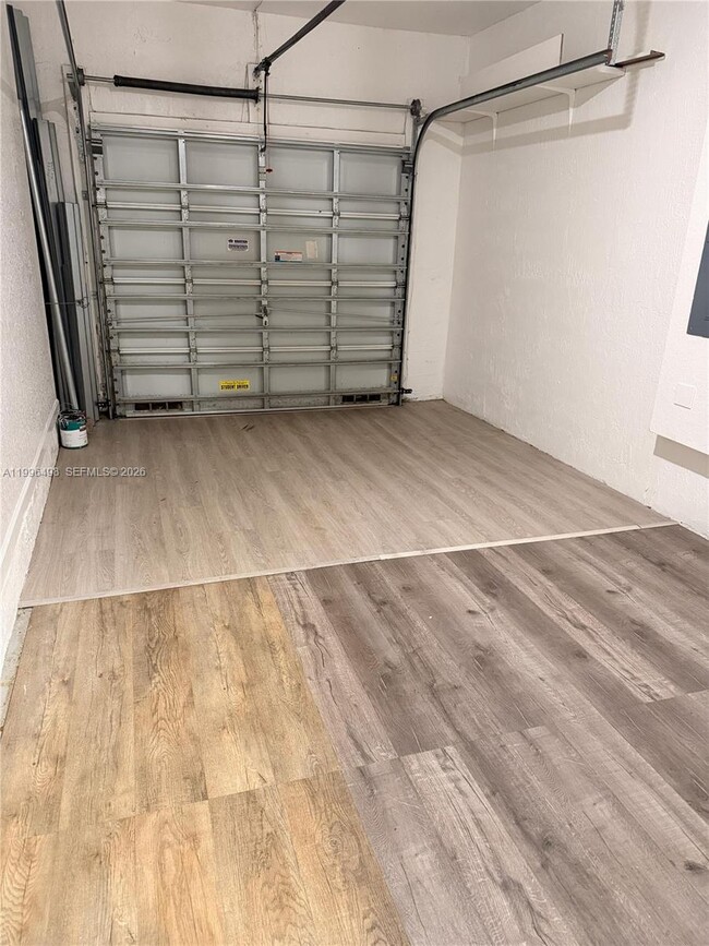 Building Photo - 9040 NW 54th St